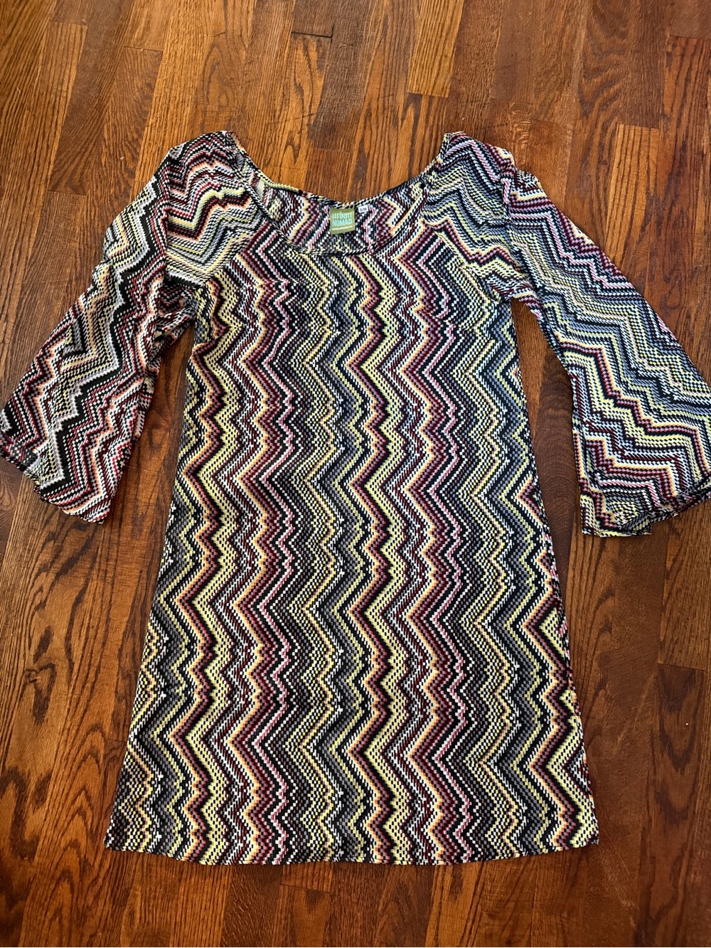 Zigzag Pattern Long Sleeve Tunic Dress - Black, Cream, Pink